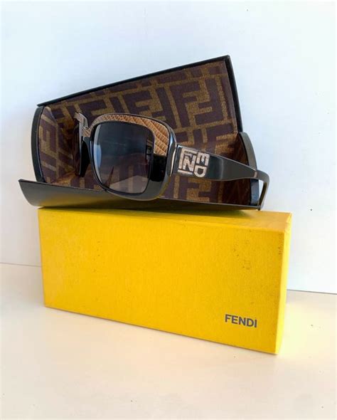 Vintage FENDI sunglasses mod FS5009L size 58